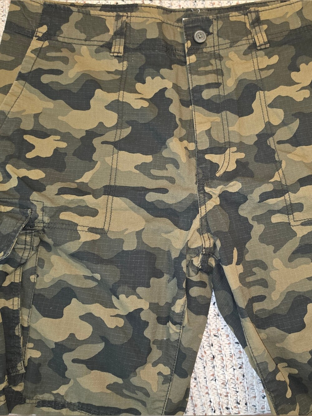 Goodfellow & Co Men's Camouflage Cargo Shorts - Olive & Black